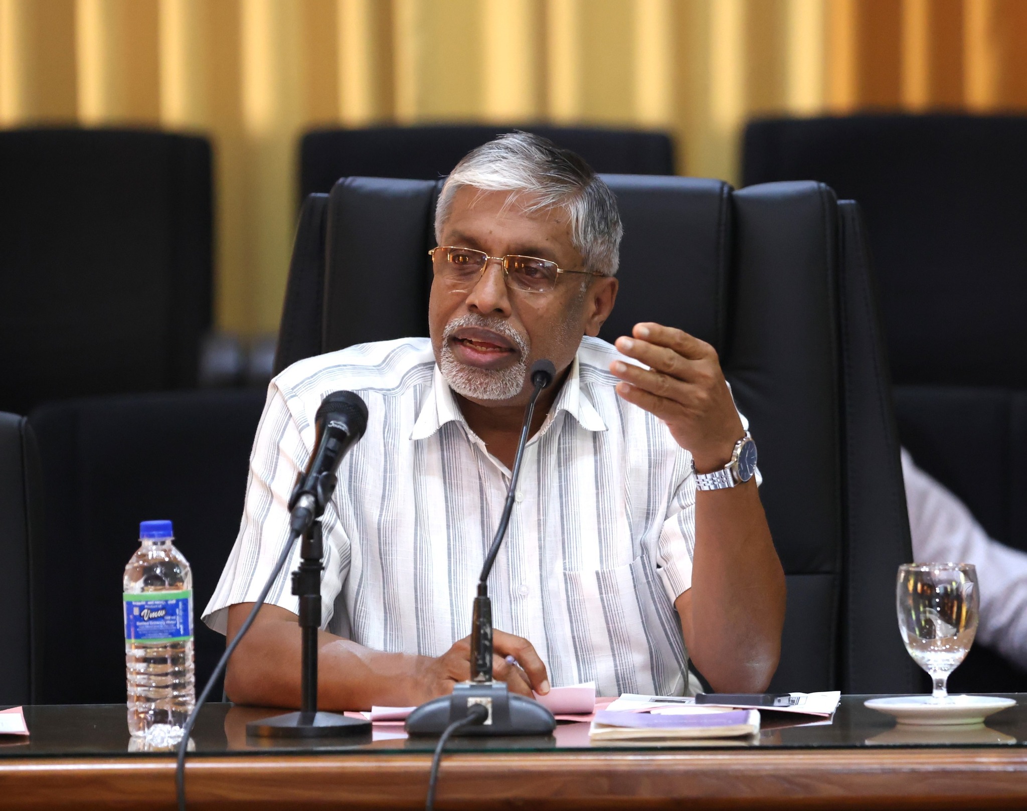 ආපදා සම්බන්ධයෙන් ගෙන ඇති පියවර පිළිබඳව සාකච්ඡාවක්