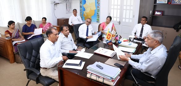 මධ්‍යම පළාතේ සංවර්ධන නිලධාරී ගැටළු සාකච්ඡාවට