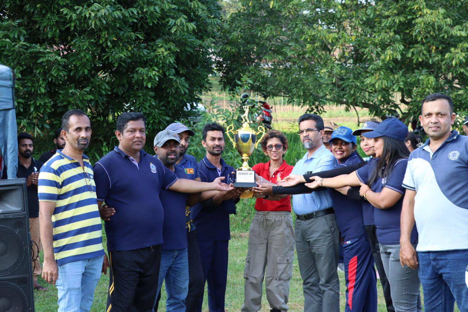 ක්‍රිකට් තරගාවලියේ ශුරතාවය මහනුවර ප්‍රාදේශීය සෞඛය සේවා අධ්‍යක්ෂ කාර්යාල කණ්ඩායමට