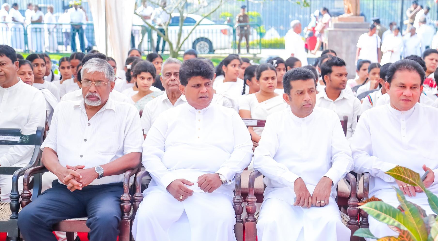 වාරියපොළ ශ්‍රී සුමංගල අනුනායක ස්වාමීන් වහන්සේගේ  211 වන ගුණසැමරුම