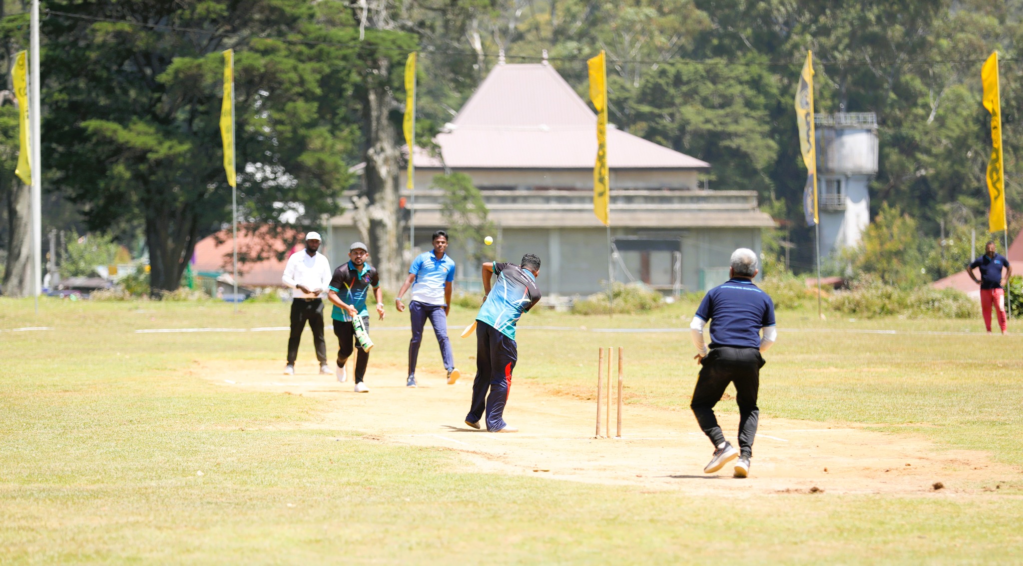 මධ්‍යම පළාත් අධ්‍යාපන අධ්‍යක්ෂ අභියෝගතා කුසලානය ගම්පොල අධ්‍යාපන කලාප කාර්යාල කණ්ඩායමයට