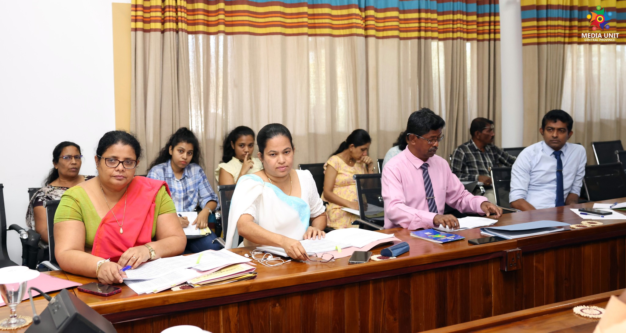 රාජ්‍ය පරිපාලන, පළාත් සභා අමාත්‍යාංශයේ  ප්‍රතිපාදන යටතේ මධ්‍යම පළාතේ, පළාත් පාලන ආයතනවල ක්‍රියාත්මක කිරීමට යෝජිත ව්‍යාපෘති පිළිබද සමාලෝචනයක්