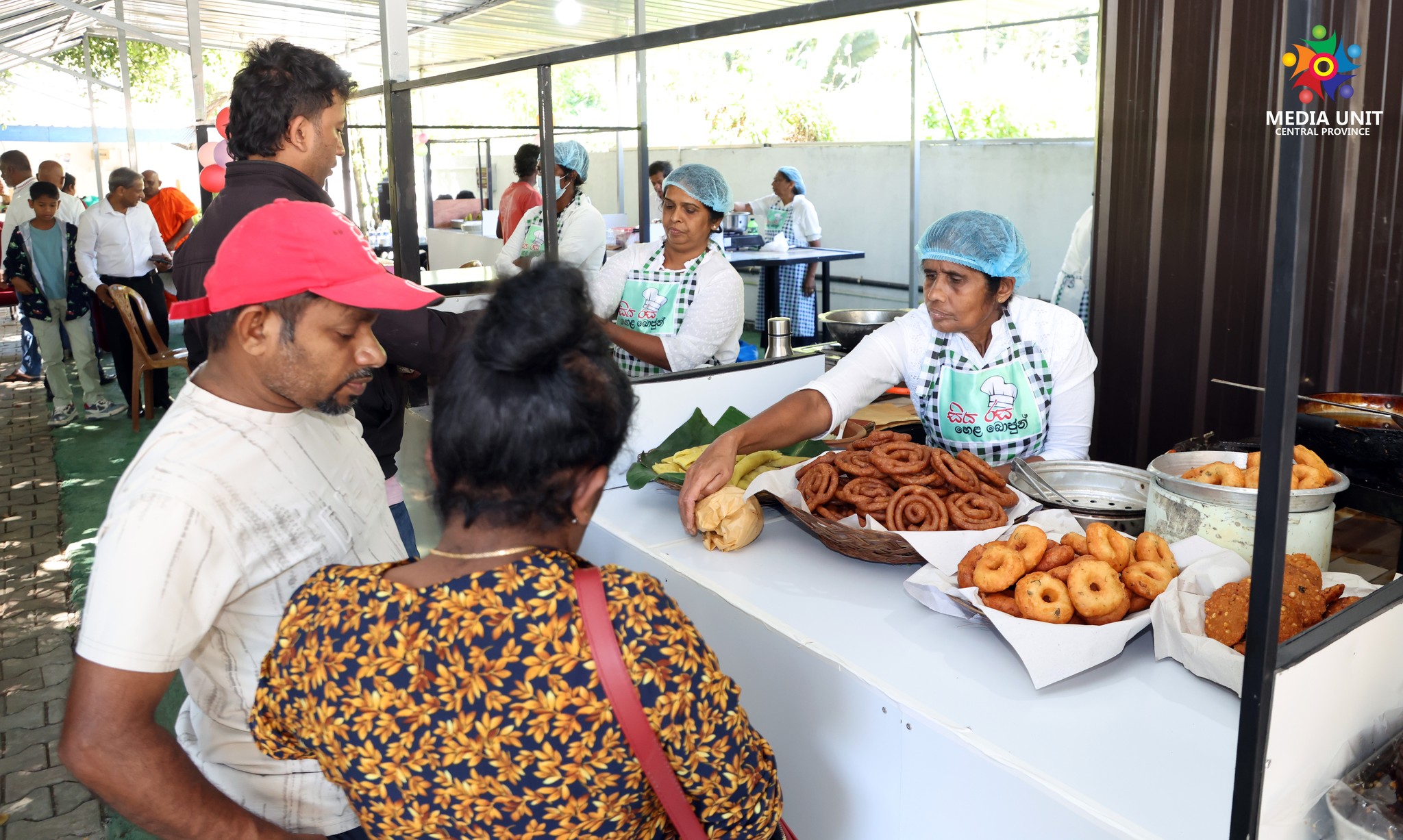 හාරිස්පත්තුව, අලදෙනියේ  ප්‍රතිසංස්කරණය කළ ළමා උද්‍යානය හා හෙළ බොජුන්හල විවෘත කෙරේ 