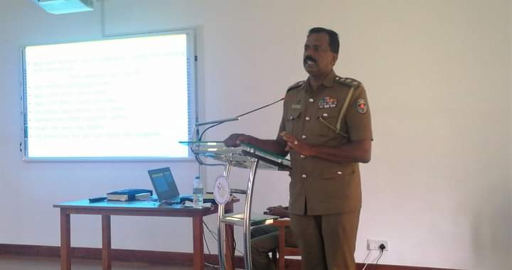 මාර්ග නීති පිළිබඳ දැනුවත් කිරිමේ පුහුණු වැඩසටහනක්.