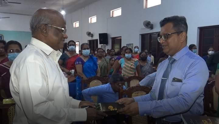 'නව පිවිසුම' සඟරාව දොරට වඩි.