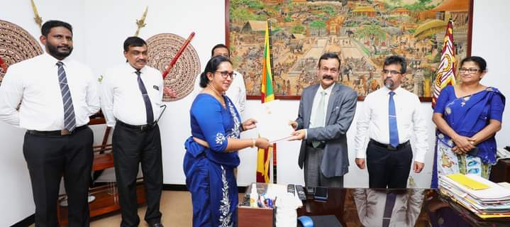මැදරටට නව කලාප අධ්යාපන අධ්යක්ෂවරුන් හතරක්....