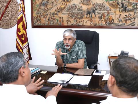 බාලදක්ෂ ක්රියාකාරීන් හා පළාත් ආණ්ඩුකාරවරයා අතර හමුවක් ,