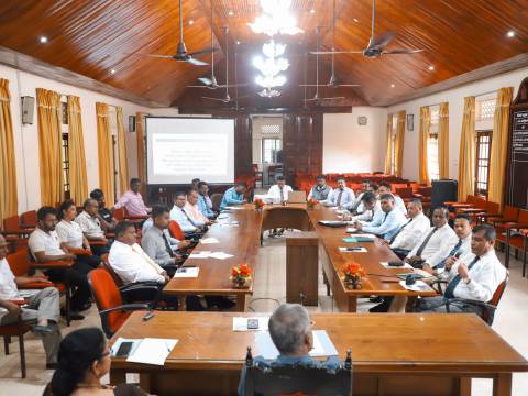 මධ්‍යම කඳුකරයේ තේ වතු ආශ්‍රිතව සිදුවන බඹර ප්‍රහාරයන්  වැළැක්වීම සඳහා ප්‍රායෝගික වැඩසටහනක් ක්‍රියාත්මක කිරීම සම්බන්ධයෙන් සාකච්ඡාවක්