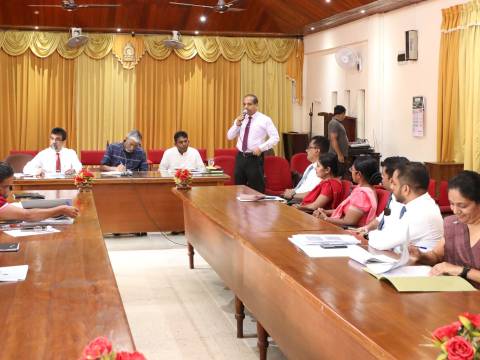 යෝජිත දඹුල්ල නව රෝහල පිළිබඳ සාකච්ඡාවක්