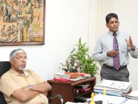 මධ්‍යම පළාතේ වතු ක්ෂේත්‍රය සම්බන්ධ සාකච්ඡාවක්