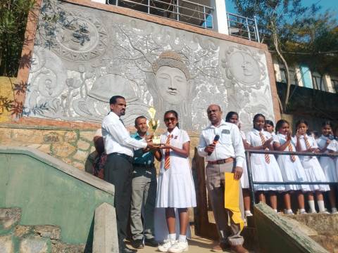 සමස්ත ලංකා Gim For Life  තරගාවලියේ අනුශූරතාවය  දෙණිකේ ද්විතියික  විදුහලට 