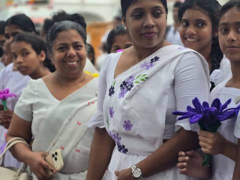 සාම පාගමනේ තෙවන දිනයට එක් වූ මහනුවර අධ්‍යාපන කලාපයේ පාසල් දරුවන්